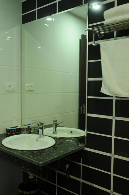 Soo Hotel Bac Ninh Экстерьер фото